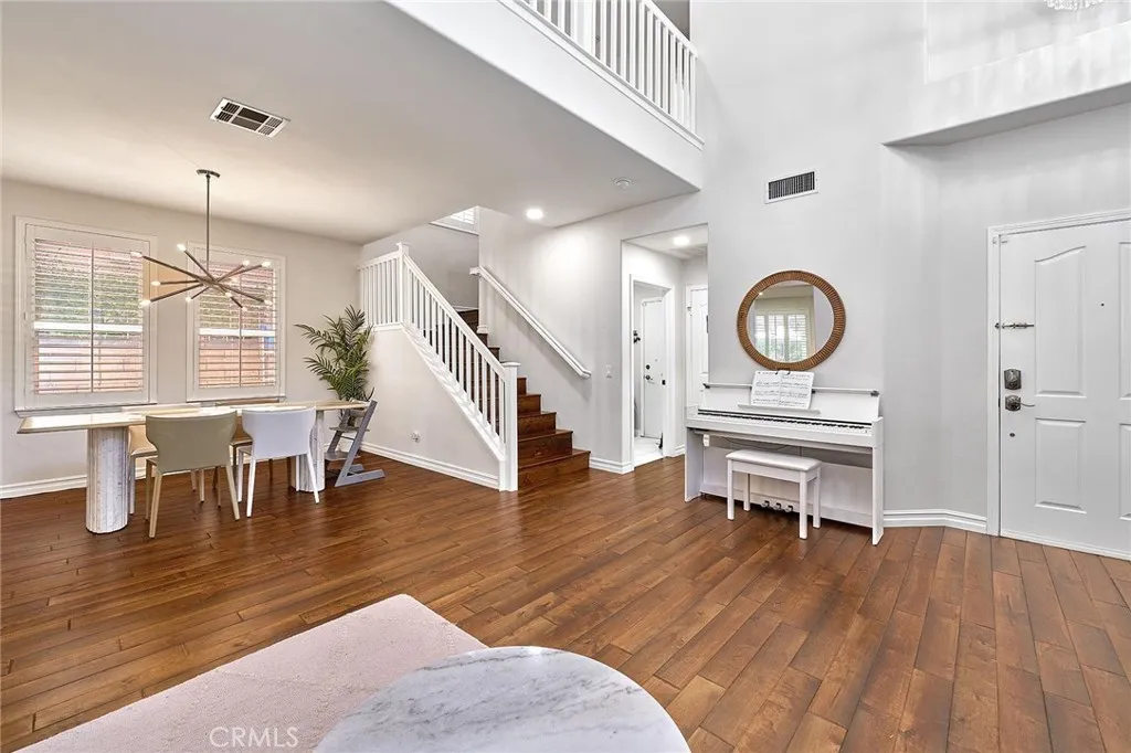 25553 Fitzgerald Avenue, Stevenson Ranch, CA 91381 - Photo 5 of 40, Stevenson Ranch, CA