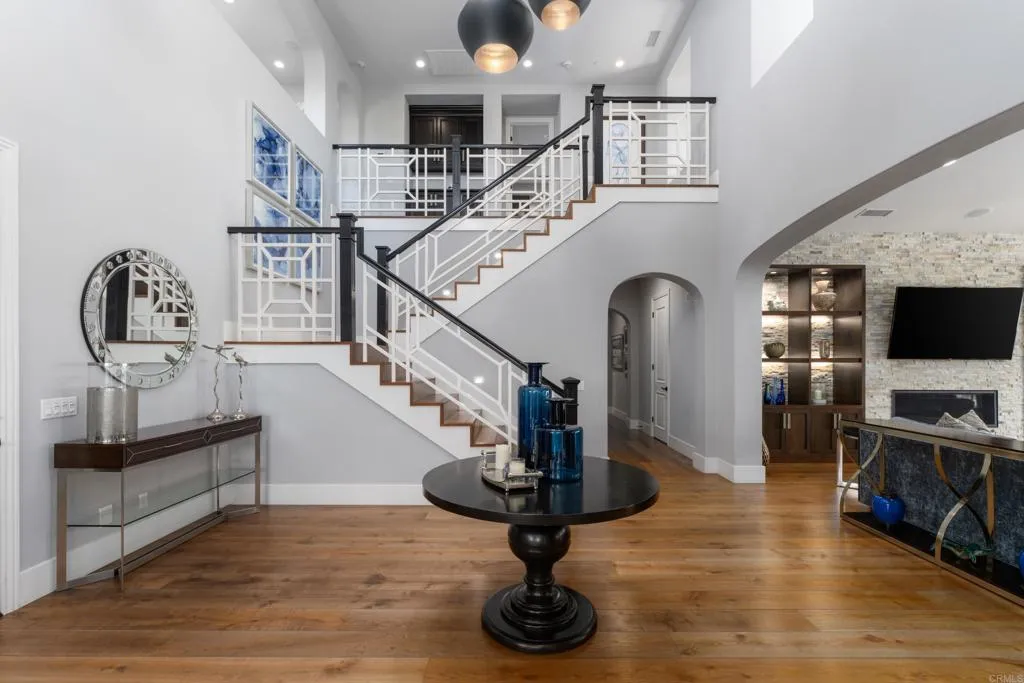 https://cdn.realtyfeed.com/cdn/127/306567229/bad3b890029b6721d8b6810f6f88d465.webp