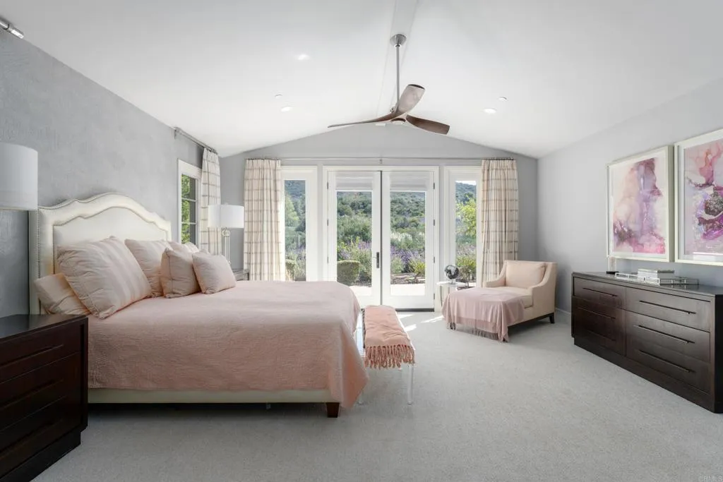 https://cdn.realtyfeed.com/cdn/127/306567229/bcfe84e74e15900a110b3a1745877d75.webp