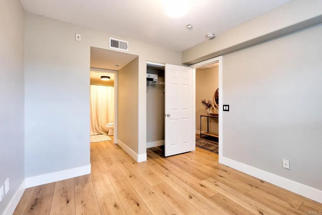 https://cdn.realtyfeed.com/cdn/127/306567265/5ca91cd006fc08fcb48f9ddcaa8c50dd.webp
