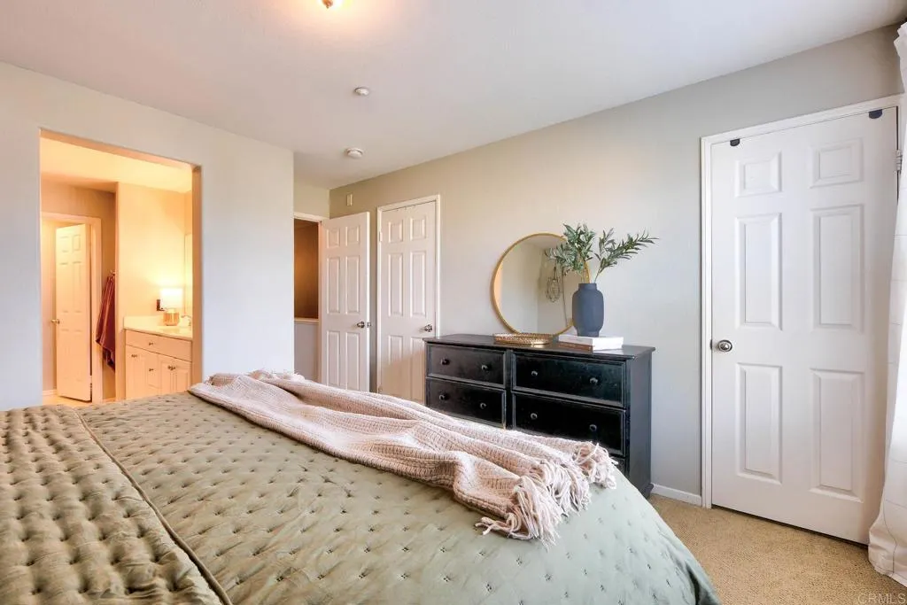 https://cdn.realtyfeed.com/cdn/127/306567265/d391cacb9d18c51cd3dbed4c2649f5e6.webp