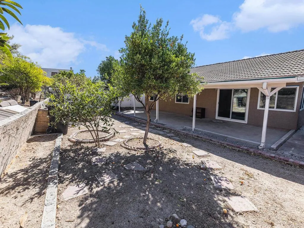 https://cdn.realtyfeed.com/cdn/127/306567280/5927bc166a956152d1eb33469c40c921.webp