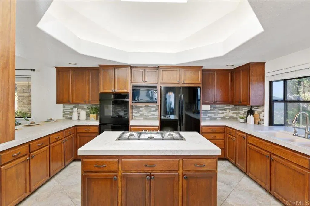 https://cdn.realtyfeed.com/cdn/127/306567283/54ec7c426b1df6c42d2a97b7e8b9a391.webp