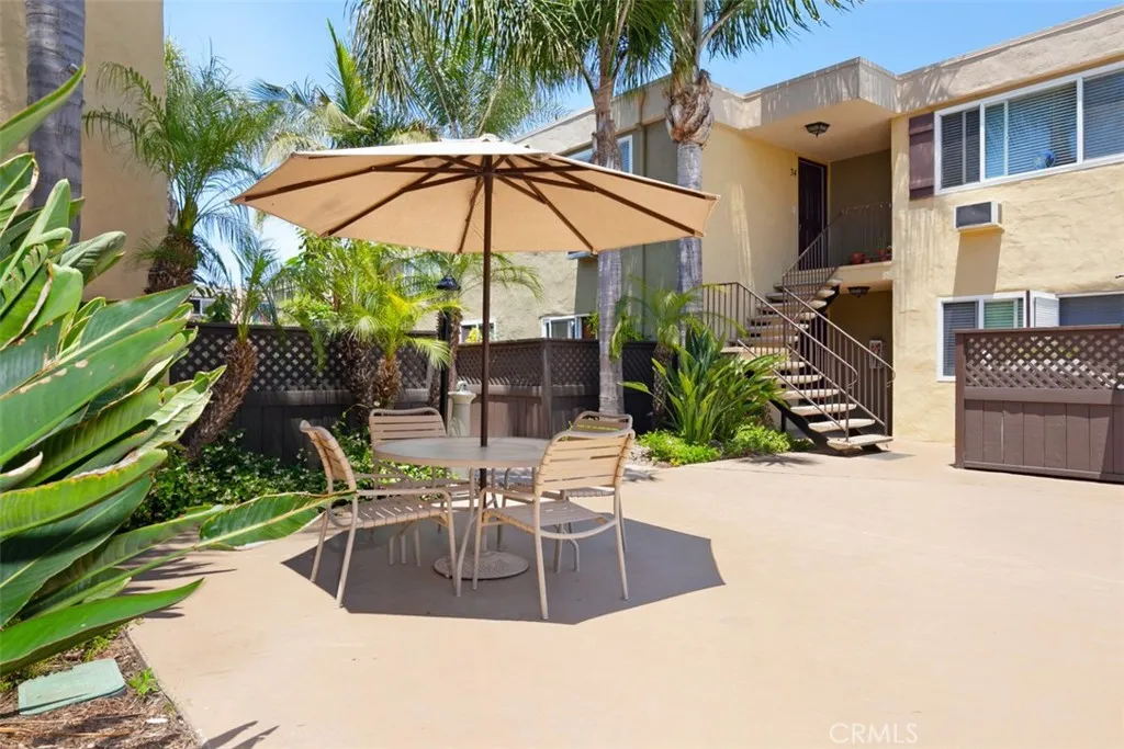 https://cdn.realtyfeed.com/cdn/127/306567327/cf851b3761a8a4ed1e1d9ac43ed1a707.webp