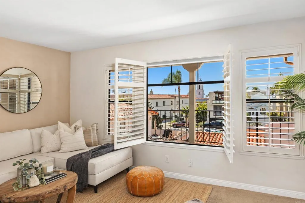 https://cdn.realtyfeed.com/cdn/127/306567348/855db9222893d60a5fe8d23d25b7edb3.webp