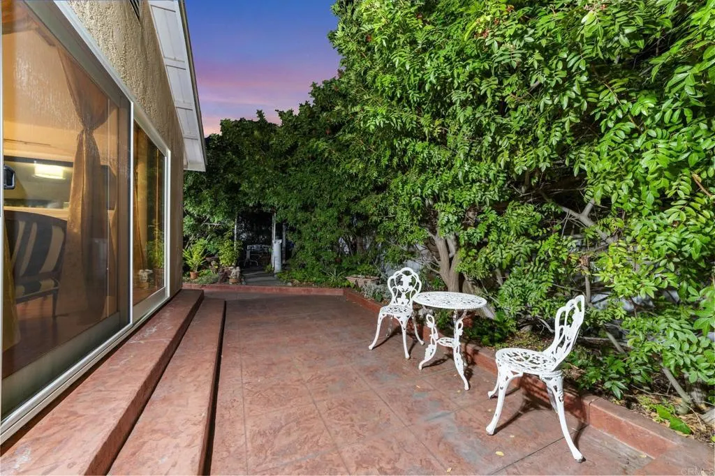https://cdn.realtyfeed.com/cdn/127/306567355/01a9c1c3031d72687f8be87876f6561f.webp