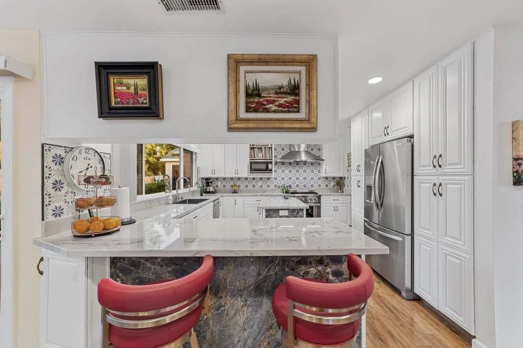 https://cdn.realtyfeed.com/cdn/127/306567355/be2d77b5bf96e5443b1c94fec4134b7f.webp