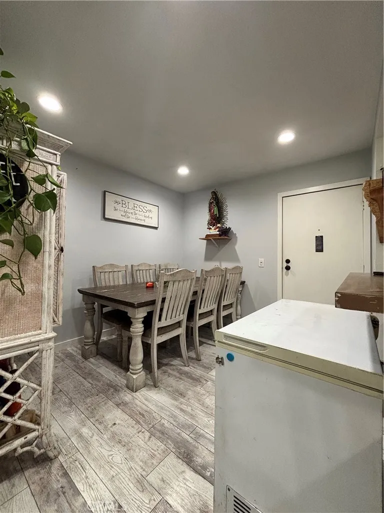 700 W 3rd Unit C206, Santa Ana, CA 92701 - Photo 2 of 8, Santa Ana, CA