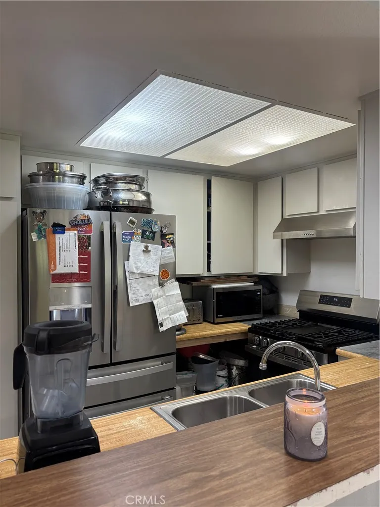 700 W 3rd Unit C206, Santa Ana, CA 92701 - Photo 5 of 8, Santa Ana, CA