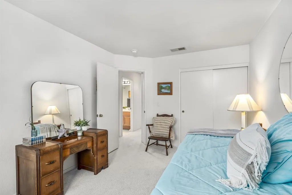 https://cdn.realtyfeed.com/cdn/127/306567371/48ed8c050ef91f9e8674648281db7d42.webp