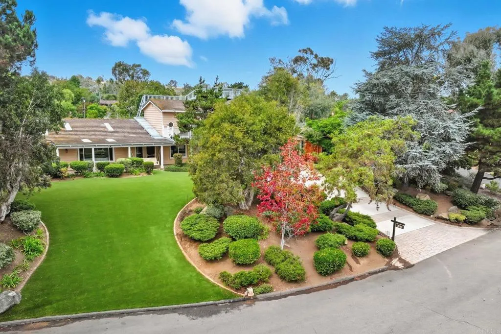 https://cdn.realtyfeed.com/cdn/127/306567438/3ed49f5f515d9e4cbf4a493e85871936.webp