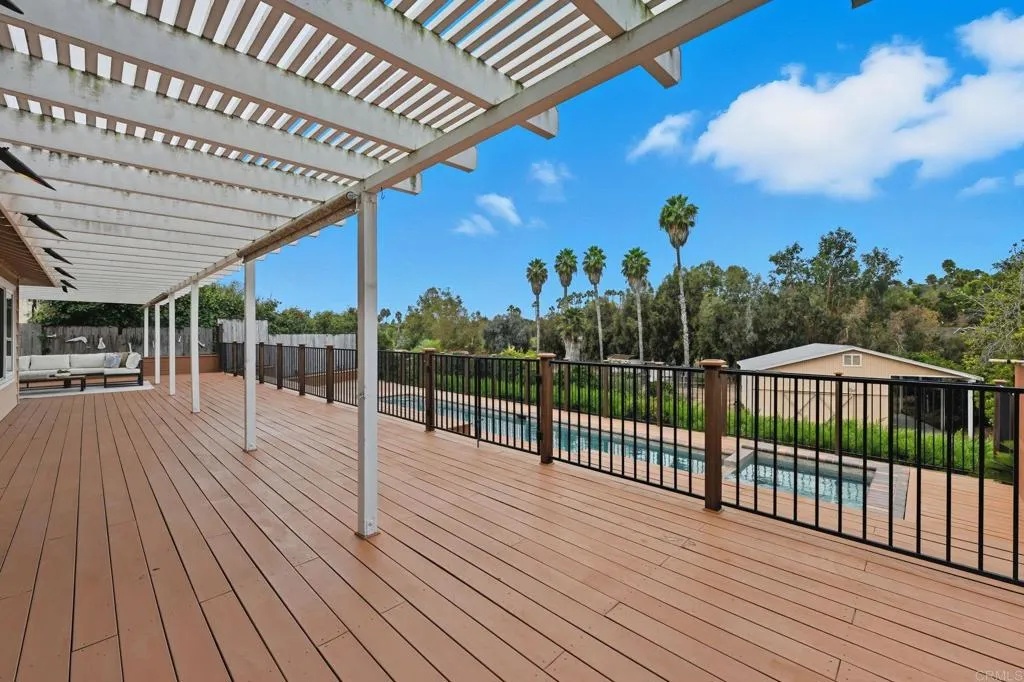 https://cdn.realtyfeed.com/cdn/127/306567438/9dff6553079e1c217787dcb95dc9541c.webp