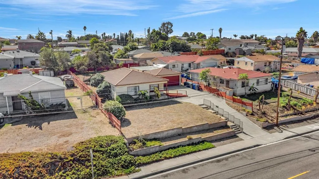 https://cdn.realtyfeed.com/cdn/127/306567443/06d8c31683edf2242587560d75e1cccb.webp