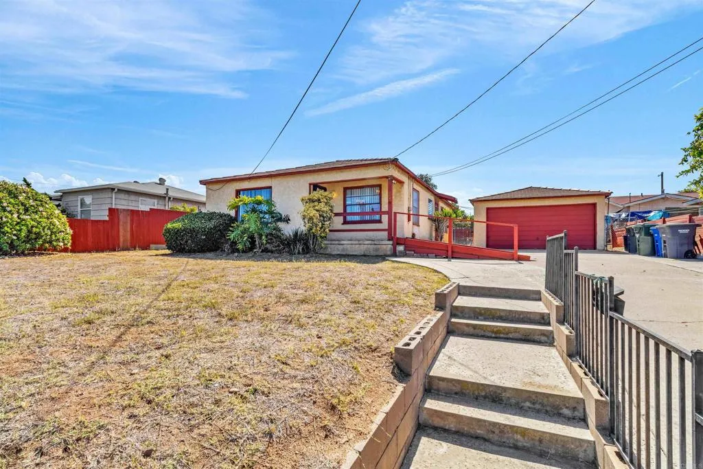 https://cdn.realtyfeed.com/cdn/127/306567443/241d77b0c2cfa7d55cfbc87b7a576fd6.webp