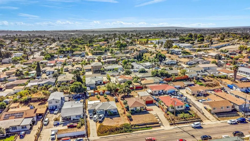 https://cdn.realtyfeed.com/cdn/127/306567443/3ef7ff5753b0961f43e61462d15391c3.webp