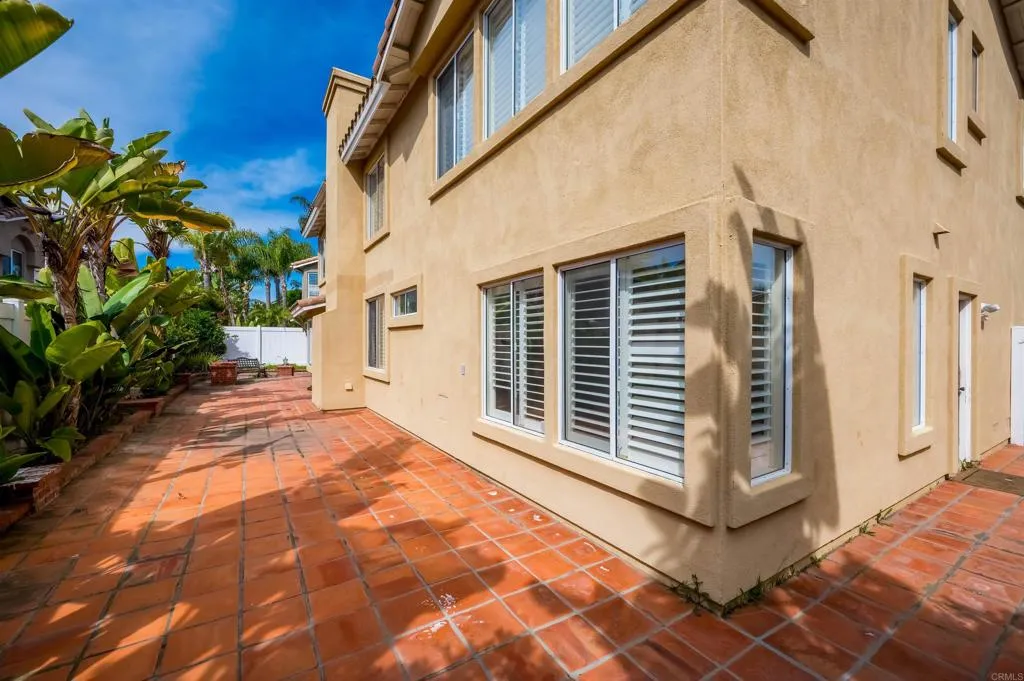https://cdn.realtyfeed.com/cdn/127/306567516/343c5a823d1bcc36edf8424151be2670.webp
