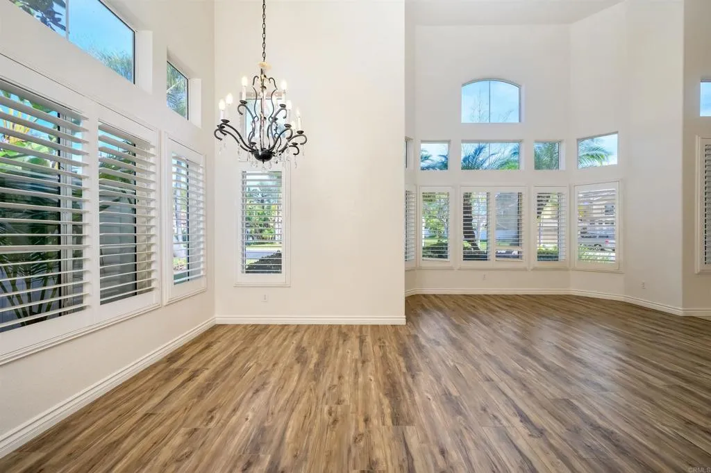 https://cdn.realtyfeed.com/cdn/127/306567516/9cbf0a493d93646c7fb4801974211b8d.webp