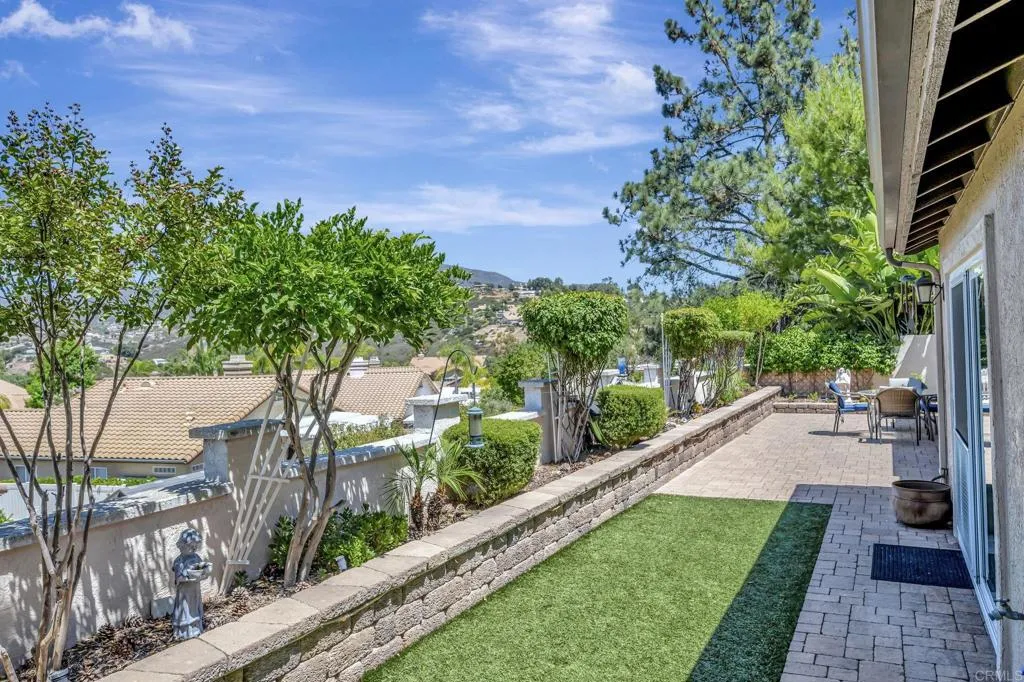 https://cdn.realtyfeed.com/cdn/127/306567559/e81e4adec46d921a103f1770611f205e.webp