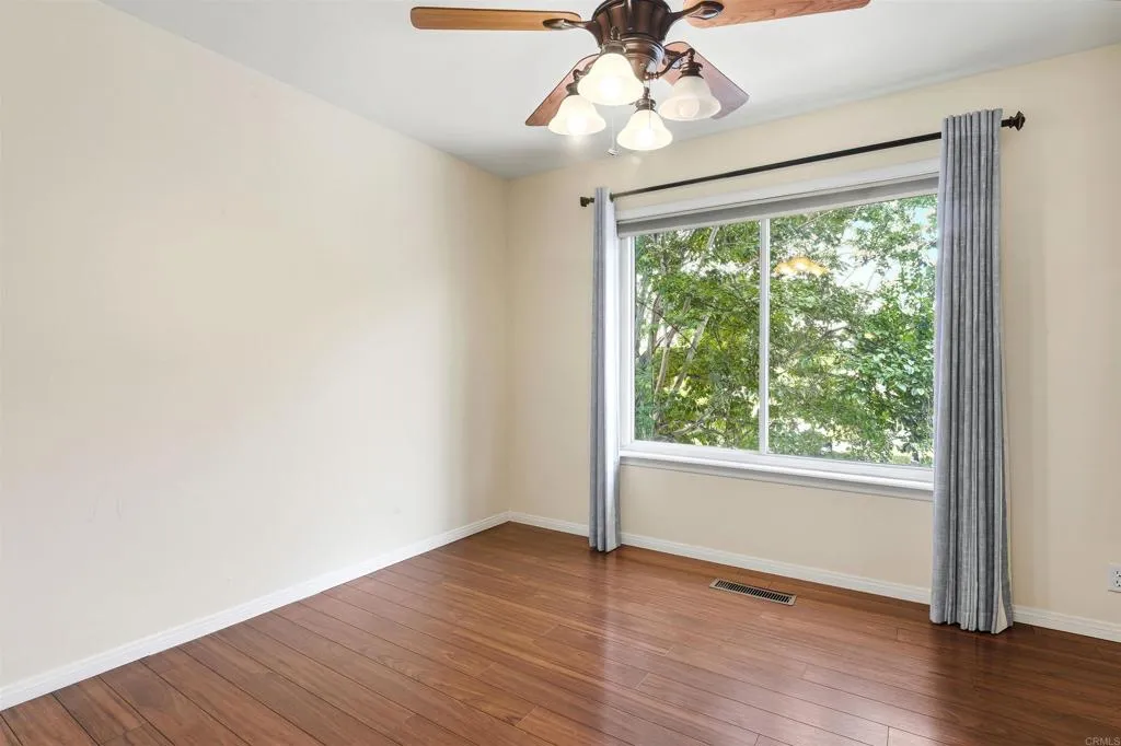 https://cdn.realtyfeed.com/cdn/127/306567570/1ad658f4ac8f5cda3817a05d4c7dc544.webp