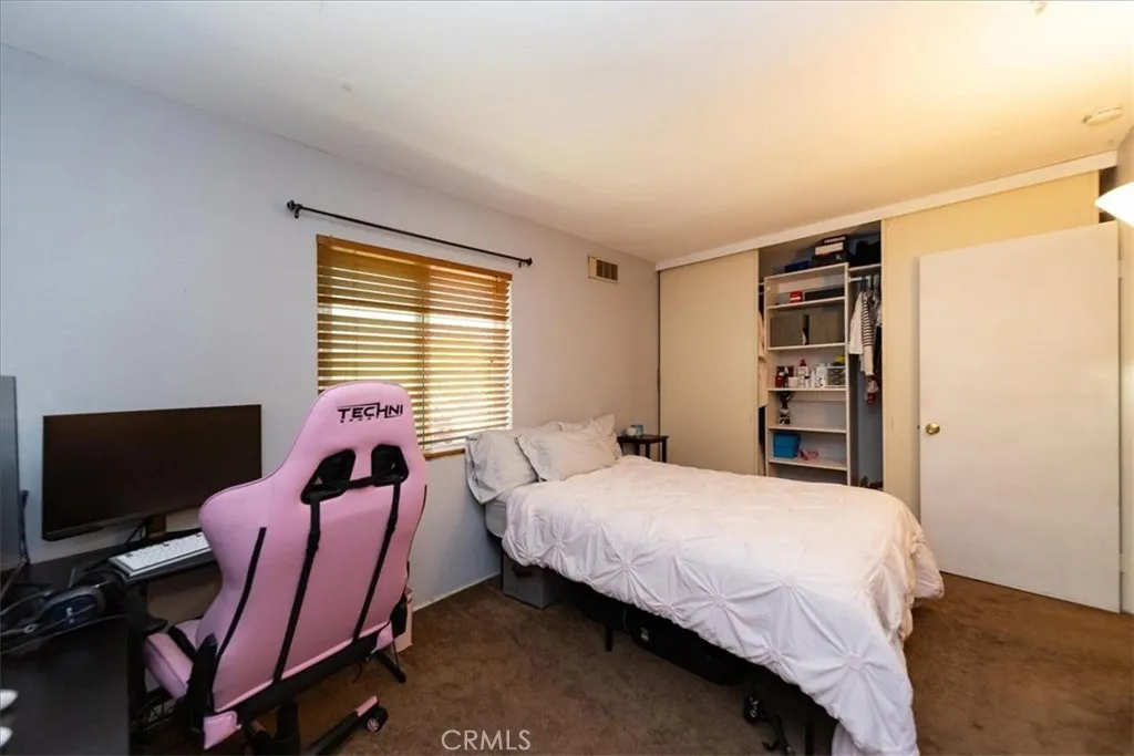 Photo #24: SW25240169 Listing: Photo #24