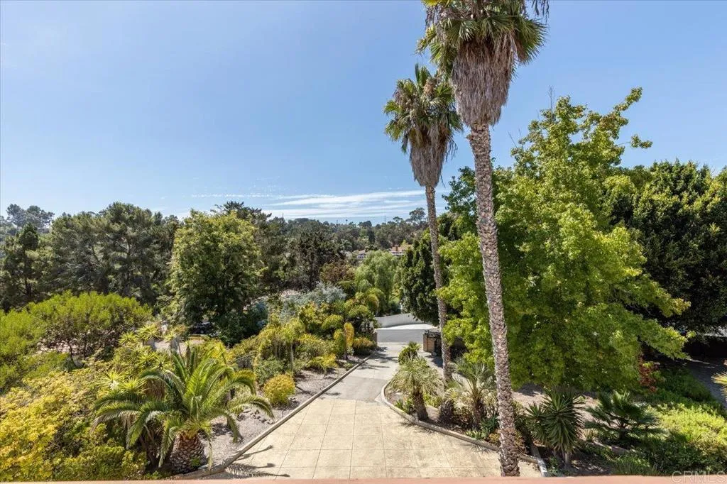 https://cdn.realtyfeed.com/cdn/127/306567623/68a19eb10f285e8863285a77fe8178ad.webp