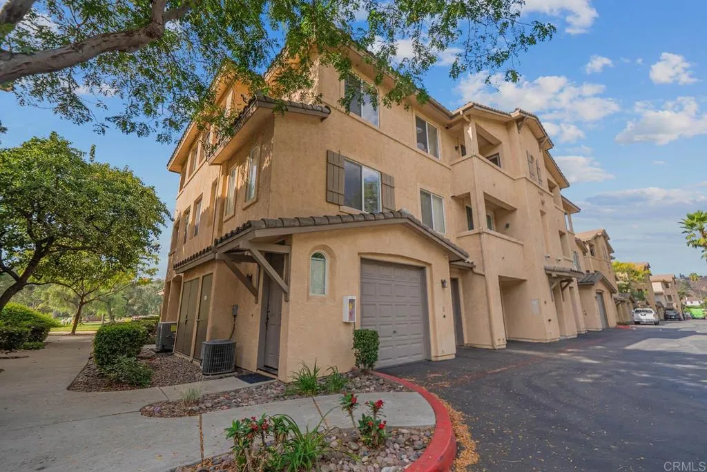 https://cdn.realtyfeed.com/cdn/127/306567632/4aafe3c6c7a5b28c618a35ae05ac07da.webp