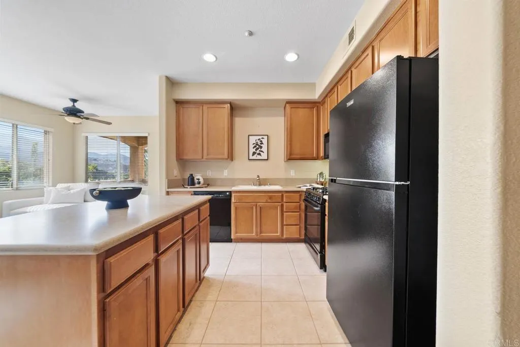 https://cdn.realtyfeed.com/cdn/127/306567632/78b7a92f8e1aa7727e86017ce6de1c26.webp