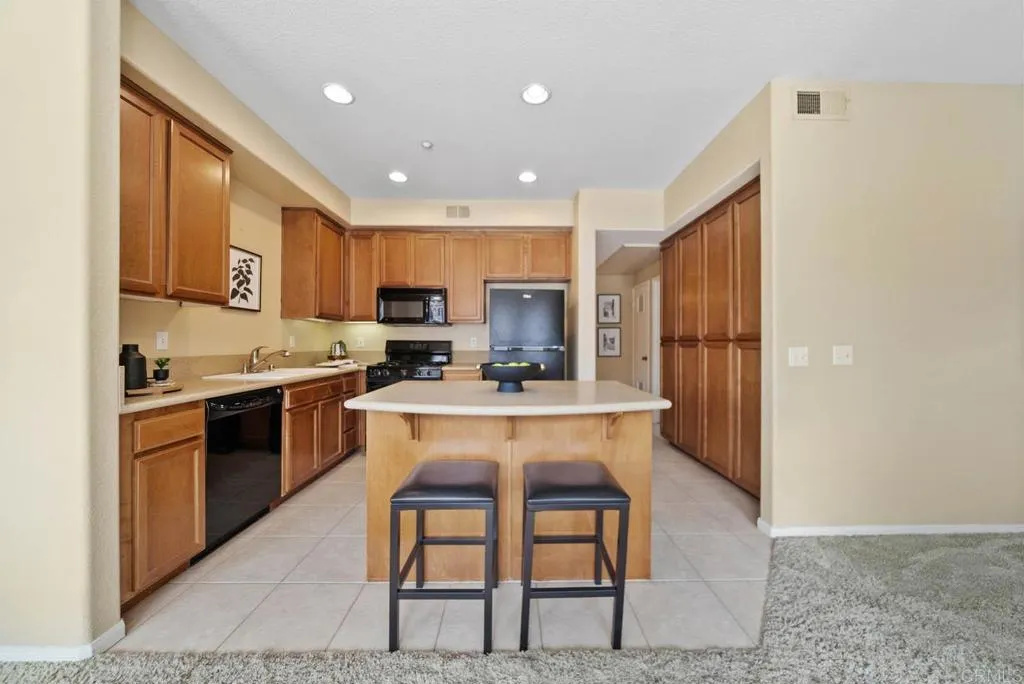 https://cdn.realtyfeed.com/cdn/127/306567632/87f0f5e2202f6336c7fa8d2bdfe3d88d.webp
