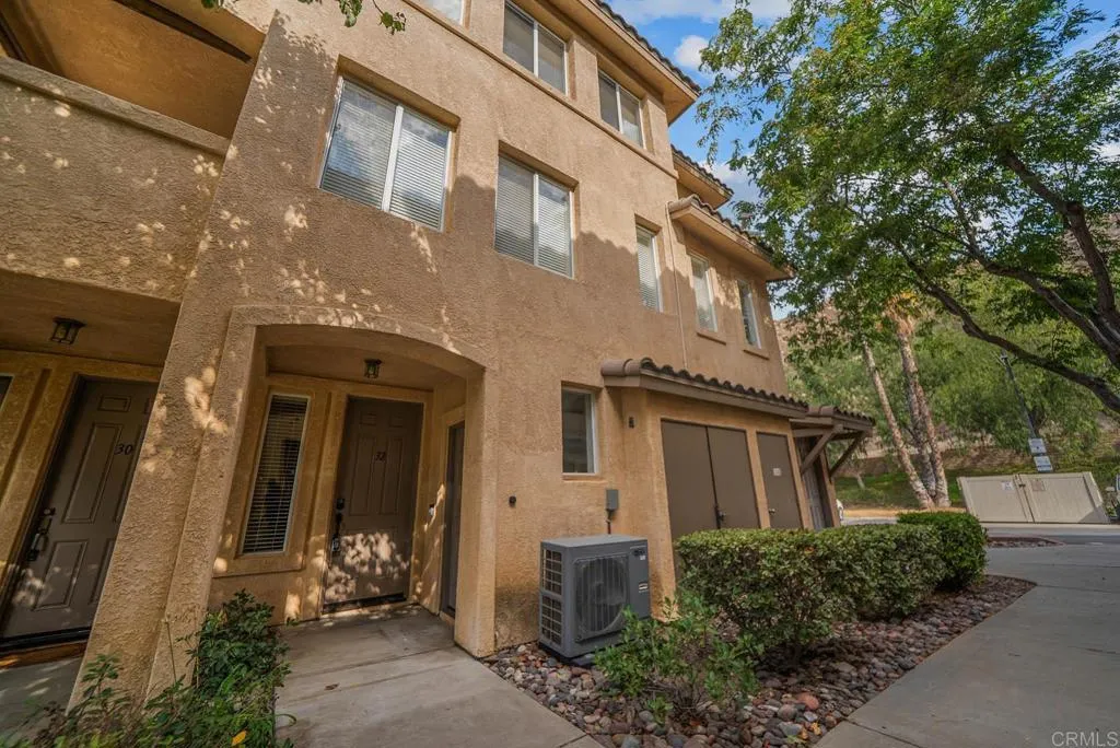https://cdn.realtyfeed.com/cdn/127/306567632/93ff96bd1764ef05c65c6e164823119f.webp