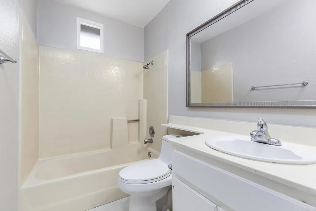https://cdn.realtyfeed.com/cdn/127/306567645/08624a94855386a12bb34dd76c9b3b17.webp