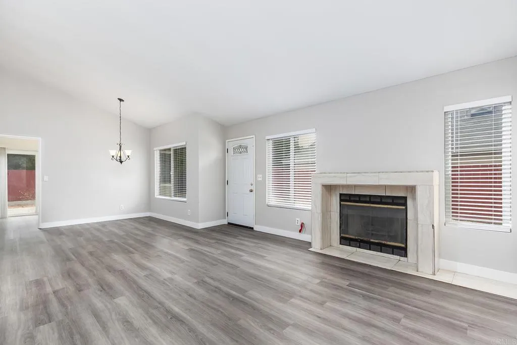 https://cdn.realtyfeed.com/cdn/127/306567645/0a54cb8976dbfbf50aff8cc007e9ef0f.webp