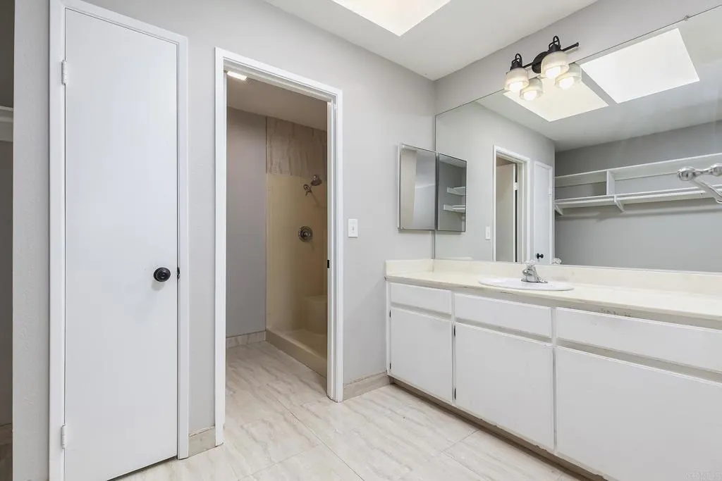https://cdn.realtyfeed.com/cdn/127/306567645/4e9ca87b263d53515e89a2fe60c28a3b.webp