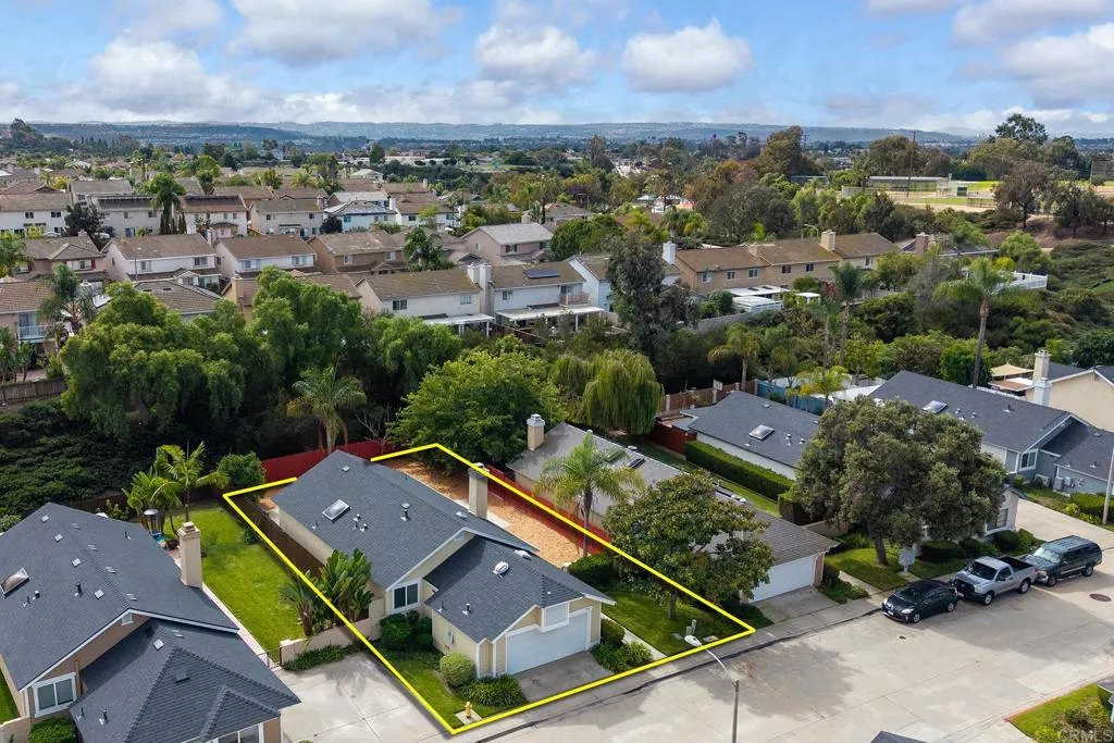 https://cdn.realtyfeed.com/cdn/127/306567645/883c66d490b569b2caefa2cc097a24cd.webp