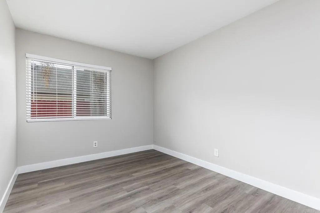 https://cdn.realtyfeed.com/cdn/127/306567645/cbbbf66e4328d9d4b3715701401e5e56.webp