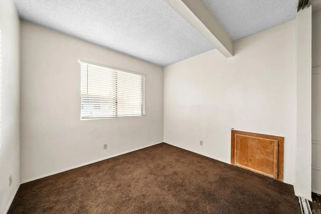 https://cdn.realtyfeed.com/cdn/127/306567646/1922a1ffb02a17d45907125e1239a3cd.webp