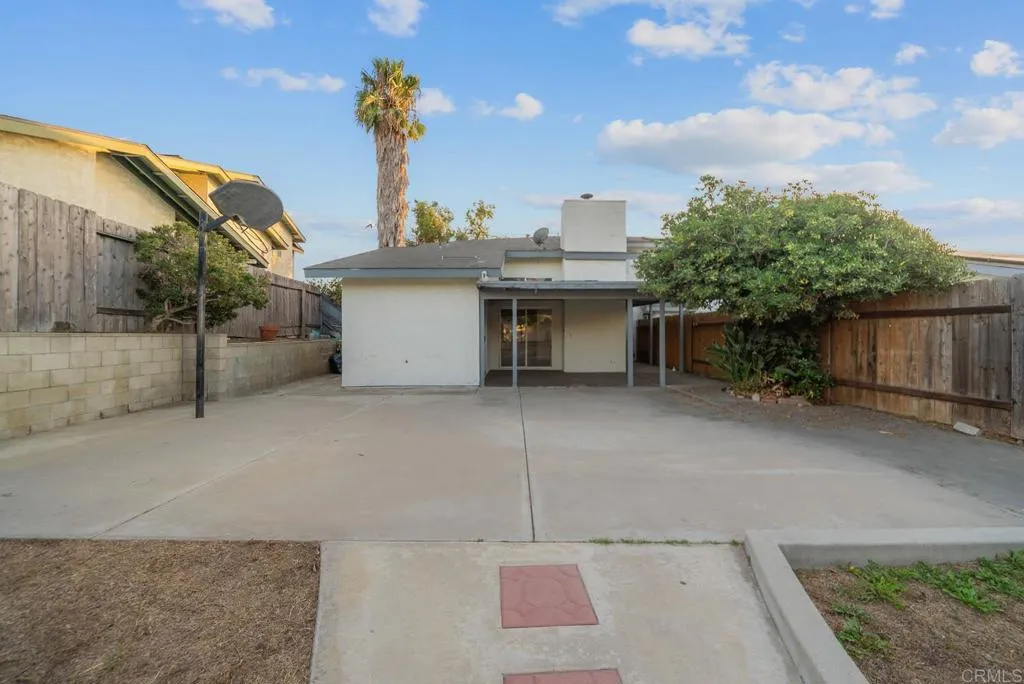 https://cdn.realtyfeed.com/cdn/127/306567646/c9c5b549557d52fb4a6791a17eb89733.webp