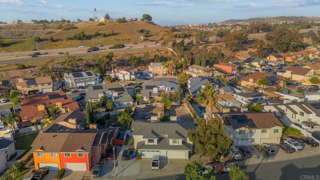 https://cdn.realtyfeed.com/cdn/127/306567646/d92be2f18321126b88e80992d8b08ae8.webp