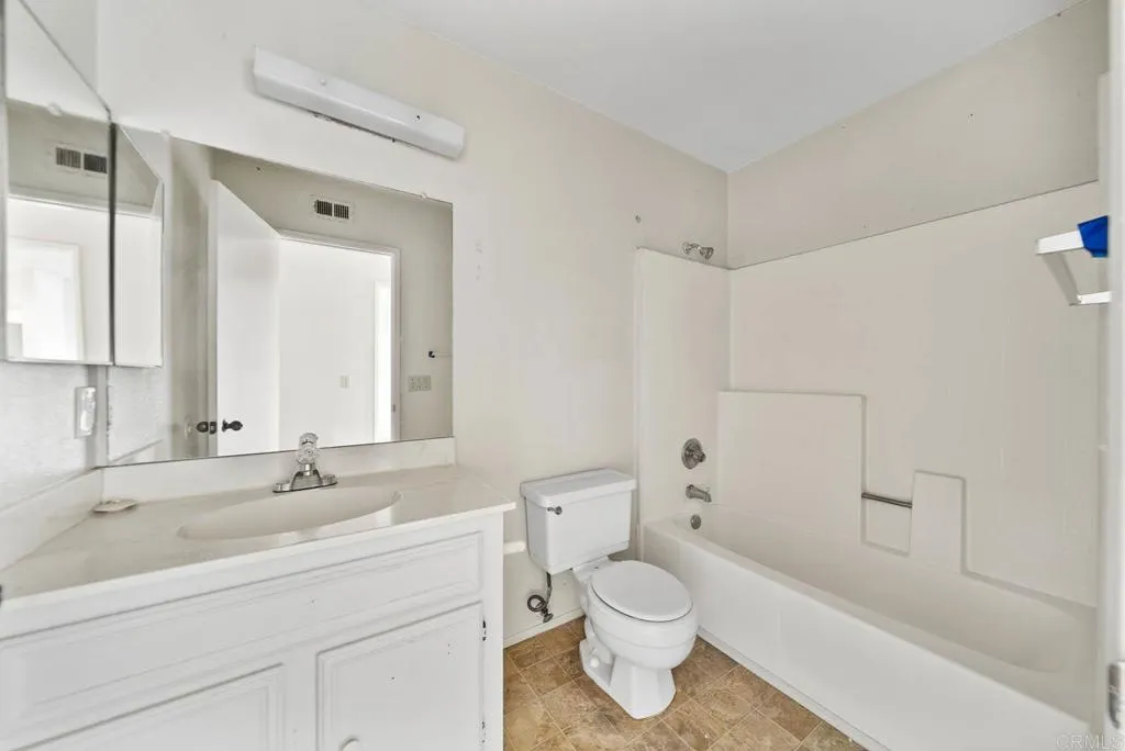 https://cdn.realtyfeed.com/cdn/127/306567646/ea21047ec27e5e606f60900fae36f148.webp