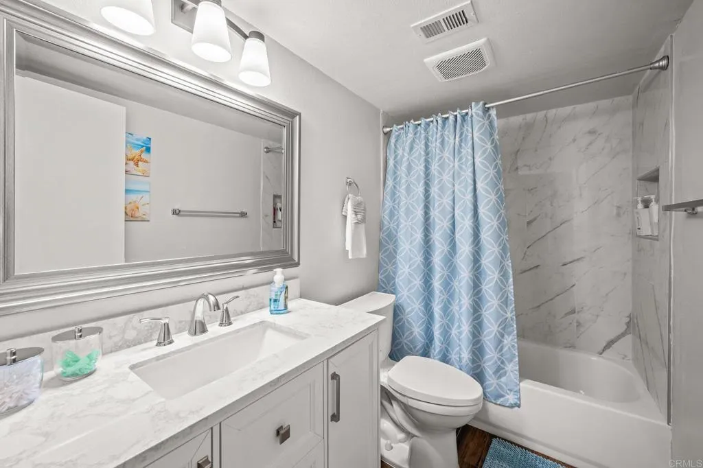 https://cdn.realtyfeed.com/cdn/127/306567647/9c49961a1563e4532b32ba9f869b01a4.webp