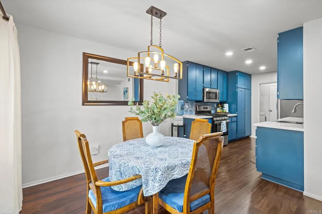 https://cdn.realtyfeed.com/cdn/127/306567647/d9e48953203227676295f45aa4e10cfa.webp