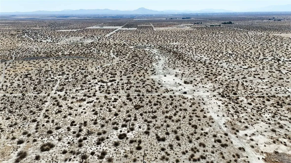 20 Lessing, Adelanto, CA 92301 - Photo 5 of 8, Adelanto, CA