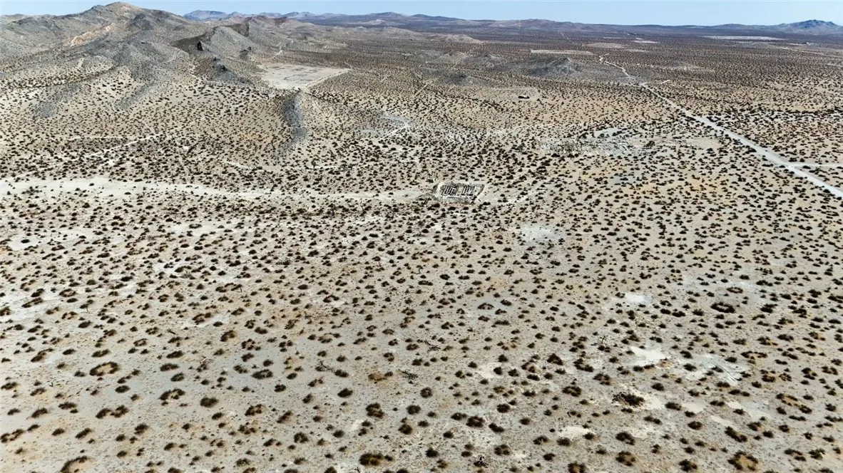 21 Lessing, Adelanto, CA 92301 - Main photo, Adelanto, CA