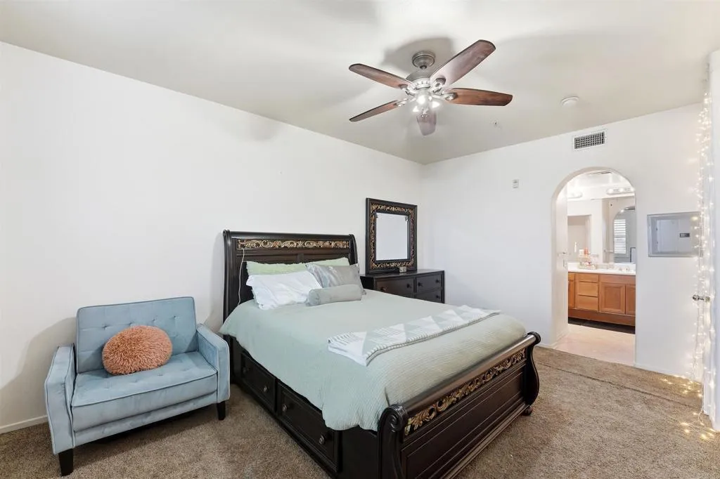 https://cdn.realtyfeed.com/cdn/127/306567690/867e3ab18b4ef38b9c9fc7034e672131.webp