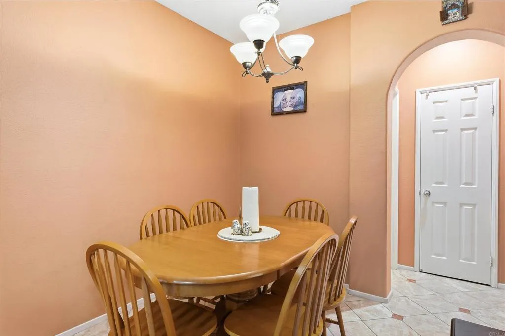 https://cdn.realtyfeed.com/cdn/127/306567690/86d6063d744e23179977705fa3747f11.webp