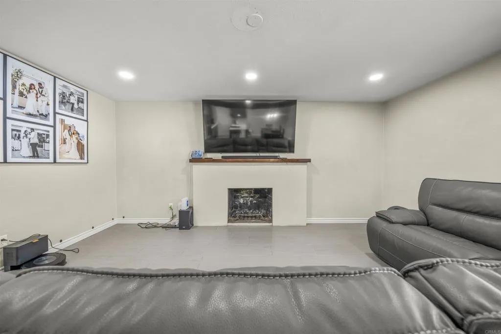 https://cdn.realtyfeed.com/cdn/127/306567701/cb176442c778cabfc133063ac51dcd42.webp