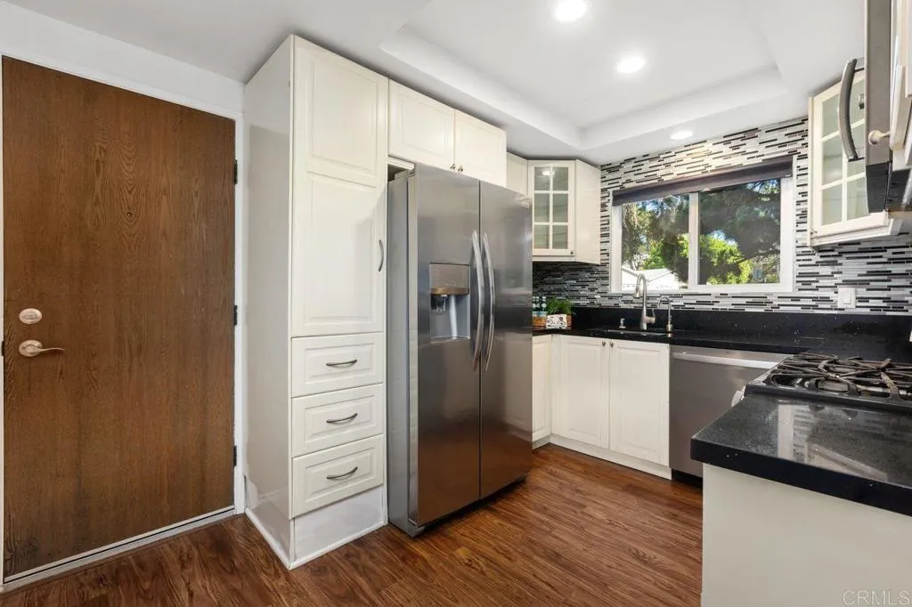 Photo #11: NDP2510008 Listing: Photo #11