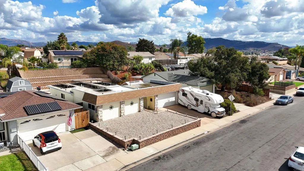 https://cdn.realtyfeed.com/cdn/127/306567742/ddac45c50abb4e618e6910d718d9be3f.webp