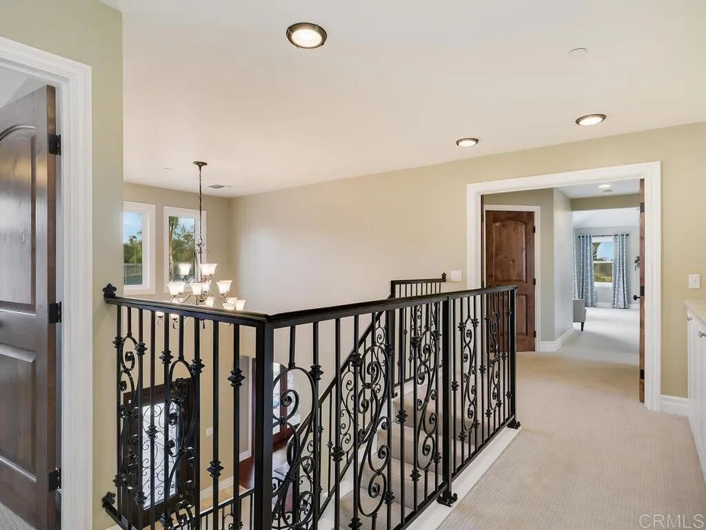https://cdn.realtyfeed.com/cdn/127/306567805/2c3c4ac9cbdd6c9d765ef4ec54db482f.webp