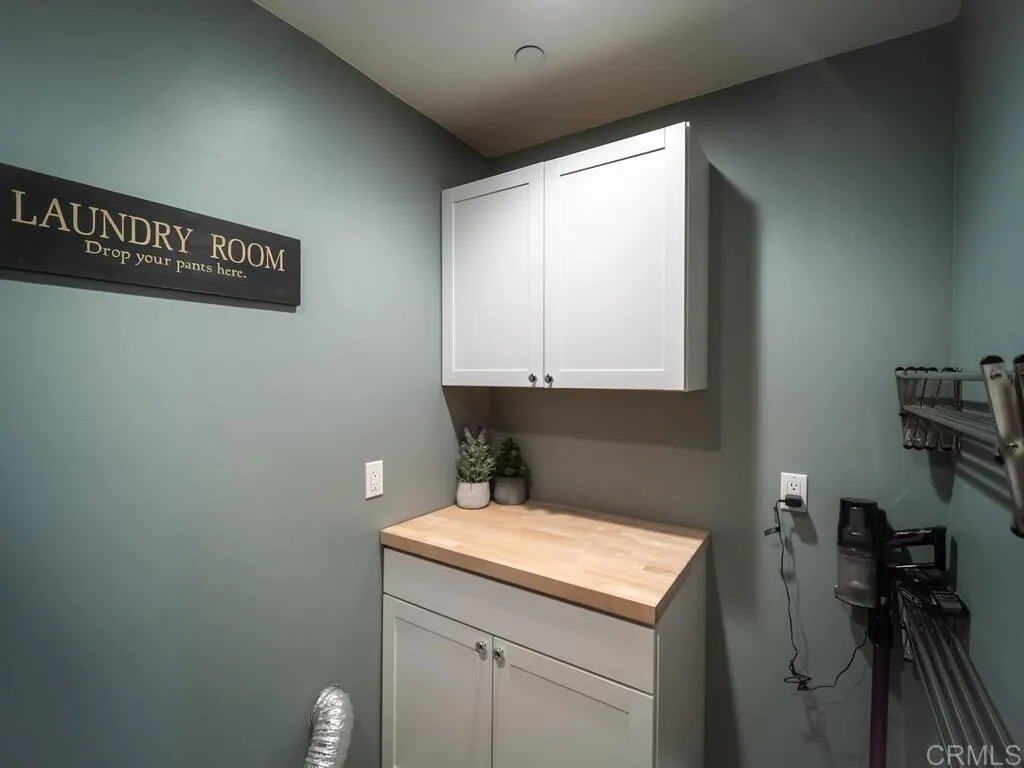 https://cdn.realtyfeed.com/cdn/127/306567805/80a91d5b463c1783b1383c8e4cf2b1cc.webp