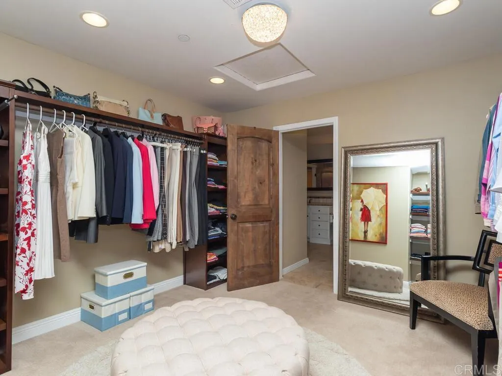 https://cdn.realtyfeed.com/cdn/127/306567805/e4969d1ade2aec4e5786f4cd626e5f77.webp